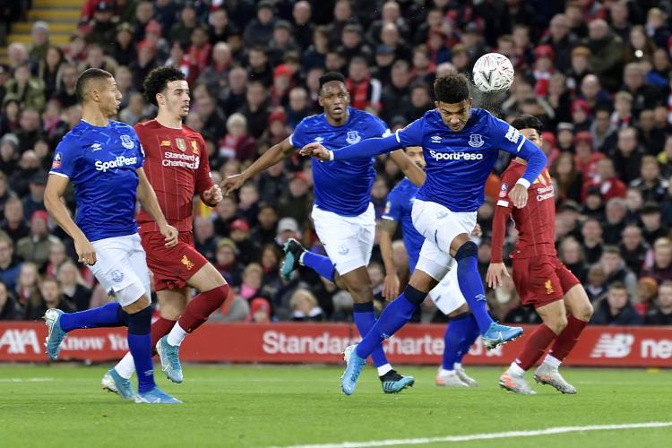 拉波尔塔：阿劳霍的红牌不公平，目前的困境会激励我们奋发