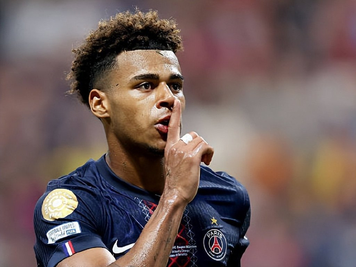 2-1！95分钟绝杀 英超13.1亿豪门18场不败终结 5.5亿战舰10轮9胜