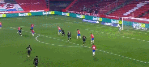 足球中超发布赛程海报，视觉效果炸裂