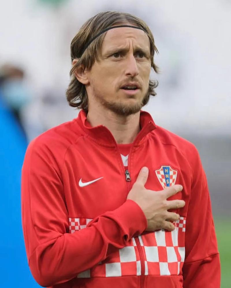 皇马球星没责任？一输球就怪阿隆索，皇马这贵族病是不是该治治？