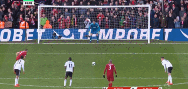 萨顿批萨拉赫：状态大幅下滑该接受替补，还自视甚高令人尴尬