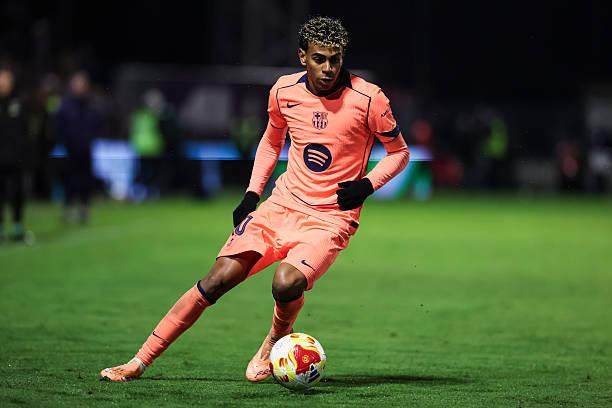 意甲风云再起！国际米兰4-0横扫科莫，齐沃战术大胜法布雷加斯夺榜首